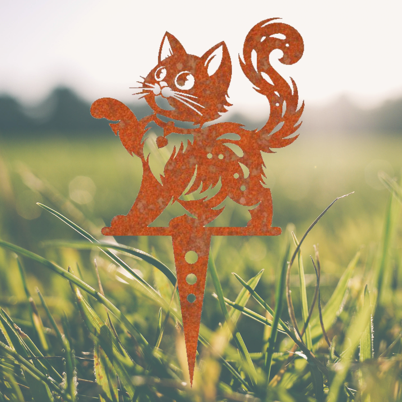 Cortenstalen tuinprikker van kat met hartje – liefdevolle tuindecoratie